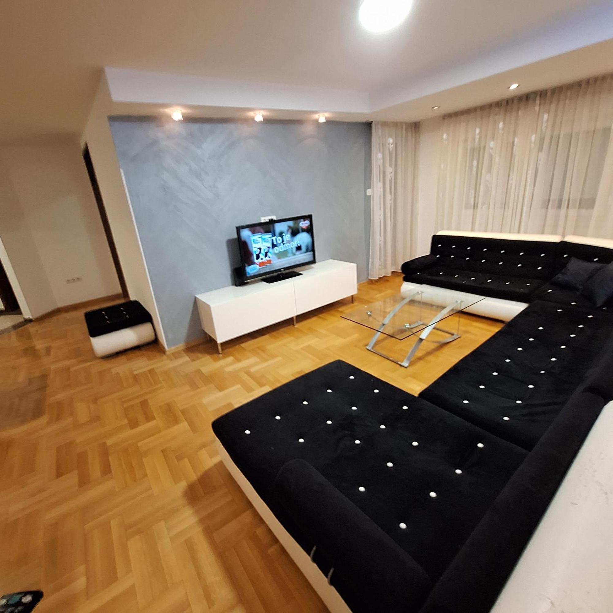 Luks Apartment Banja Luka Rom bilde